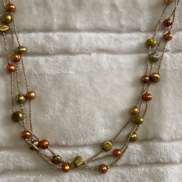 Threaded pearl necklace - Picture 2 of 6